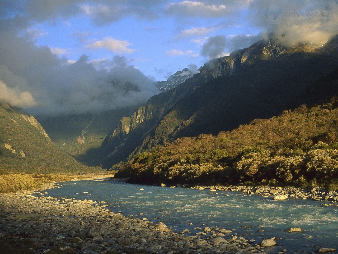 Foto: Copland River Above Welcome Flats, Westland National Park, New Zealand