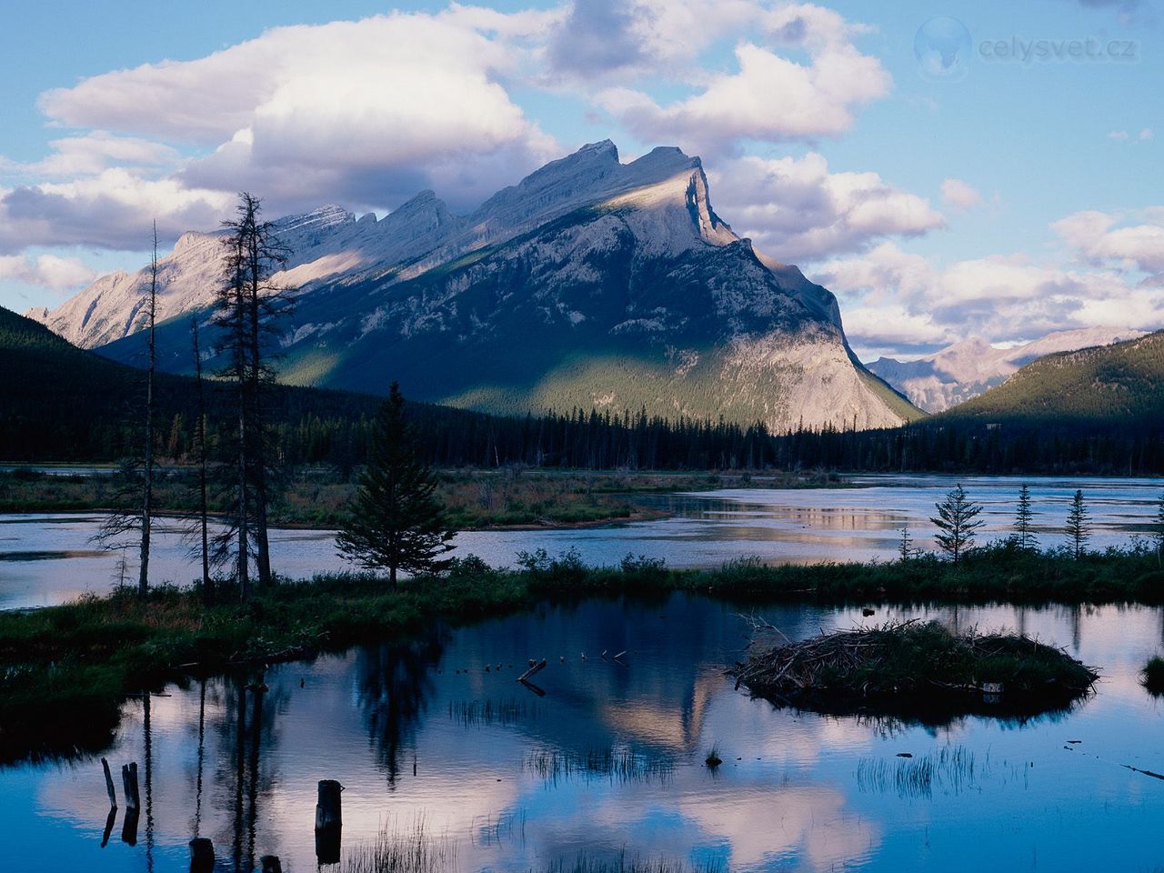 Foto: Mt Rundle, Banff National Park, Alberta, Canada